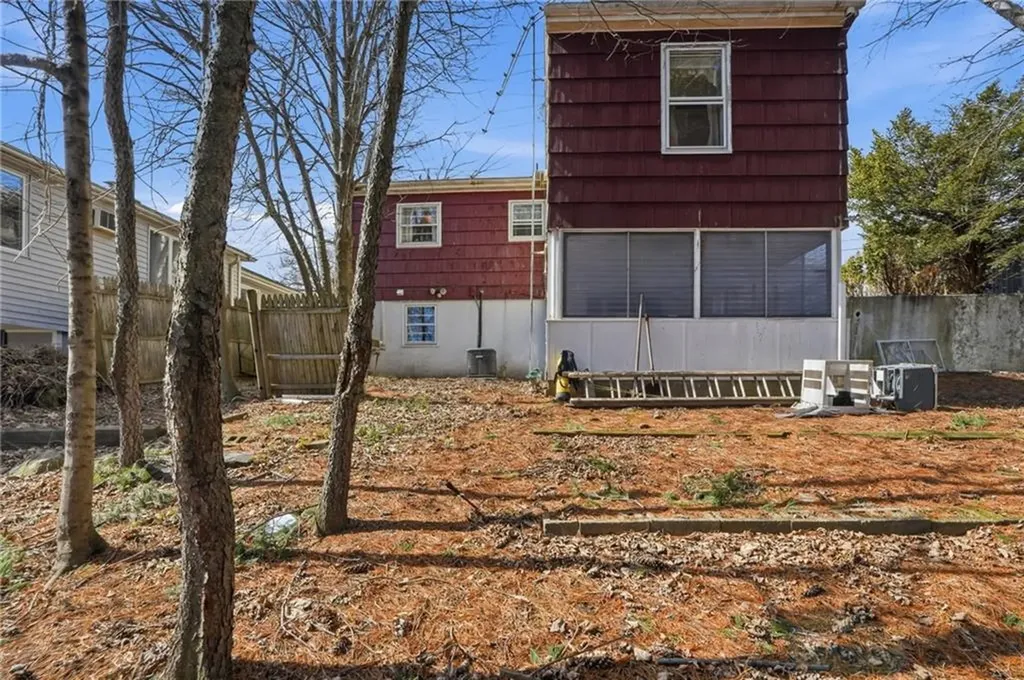 128 Clifford Street Pawtucket RI 02860