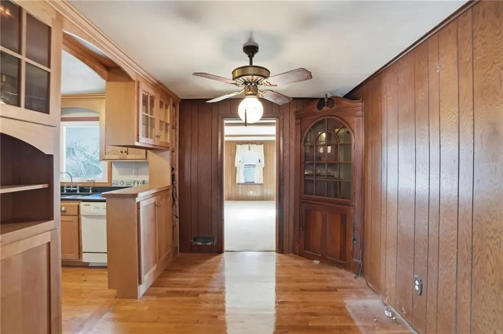 128 Clifford Street Pawtucket RI 02860