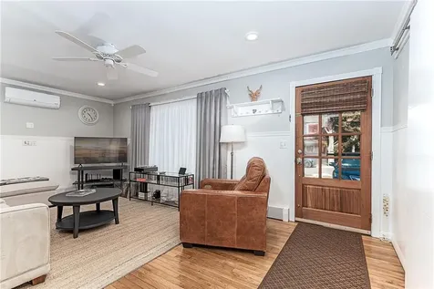 55 Rhode Island Boulevard Portsmouth RI 02871