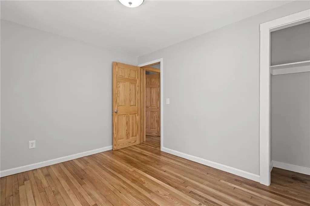 689 Knotty Oak Road Coventry RI 02816
