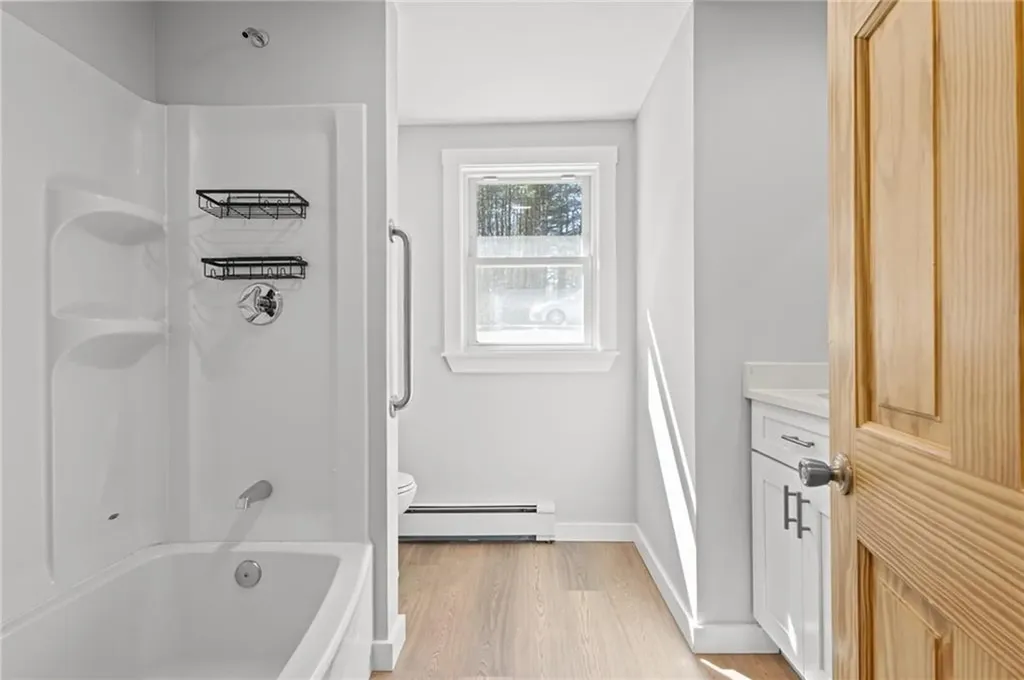689 Knotty Oak Road Coventry RI 02816