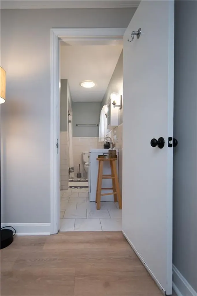 534 Aquidneck Avenue Middletown RI 02842