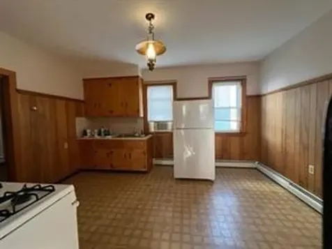 205 Franklin Street Bristol RI 02809