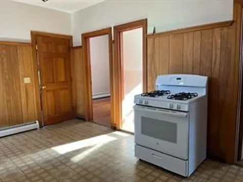 205 Franklin Street Bristol RI 02809