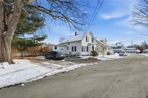 15 Claire Street East Providence RI 02915
