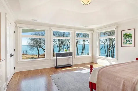 246 Channel View Warwick RI 02889