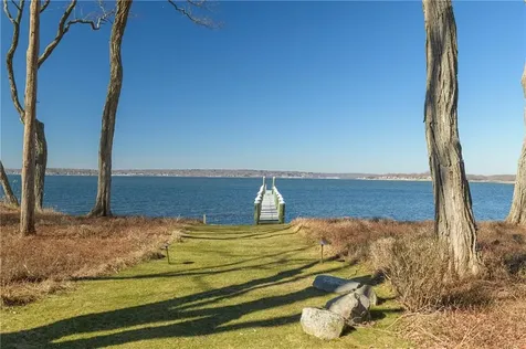 246 Channel View Warwick RI 02889