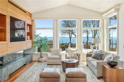 246 Channel View Warwick RI 02889