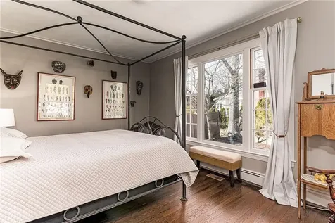 12 Coldbrook Court Cranston RI 02920