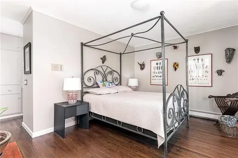 12 Coldbrook Court Cranston RI 02920