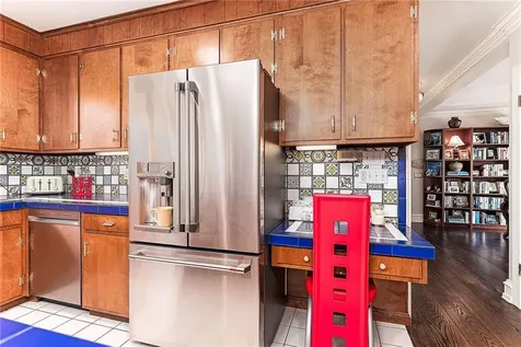 12 Coldbrook Court Cranston RI 02920