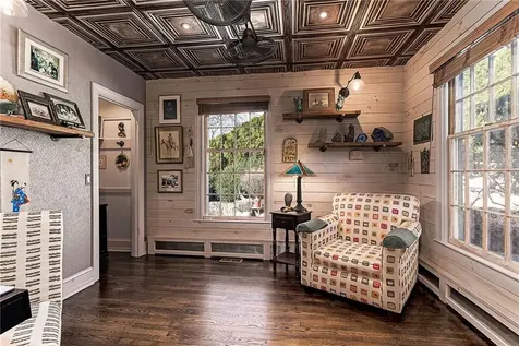 12 Coldbrook Court Cranston RI 02920