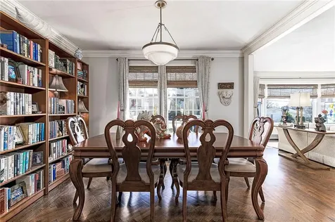 12 Coldbrook Court Cranston RI 02920