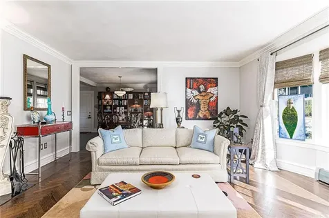 12 Coldbrook Court Cranston RI 02920