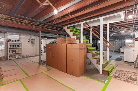 12 Coldbrook Court Cranston RI 02920