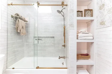 12 Coldbrook Court Cranston RI 02920