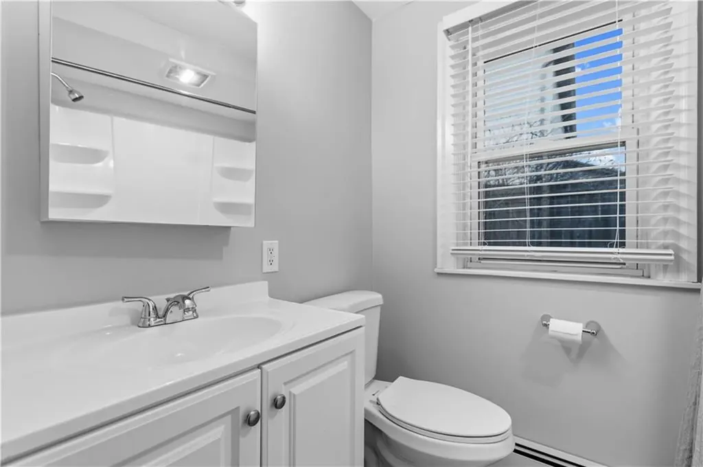 2 Whitman Street Smithfield RI 02917