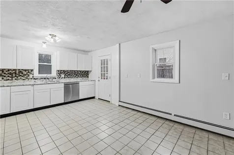 2 Whitman Street Smithfield RI 02917