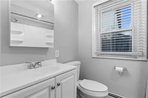 2 Whitman Street Smithfield RI 02917