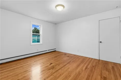 2 Whitman Street Smithfield RI 02917