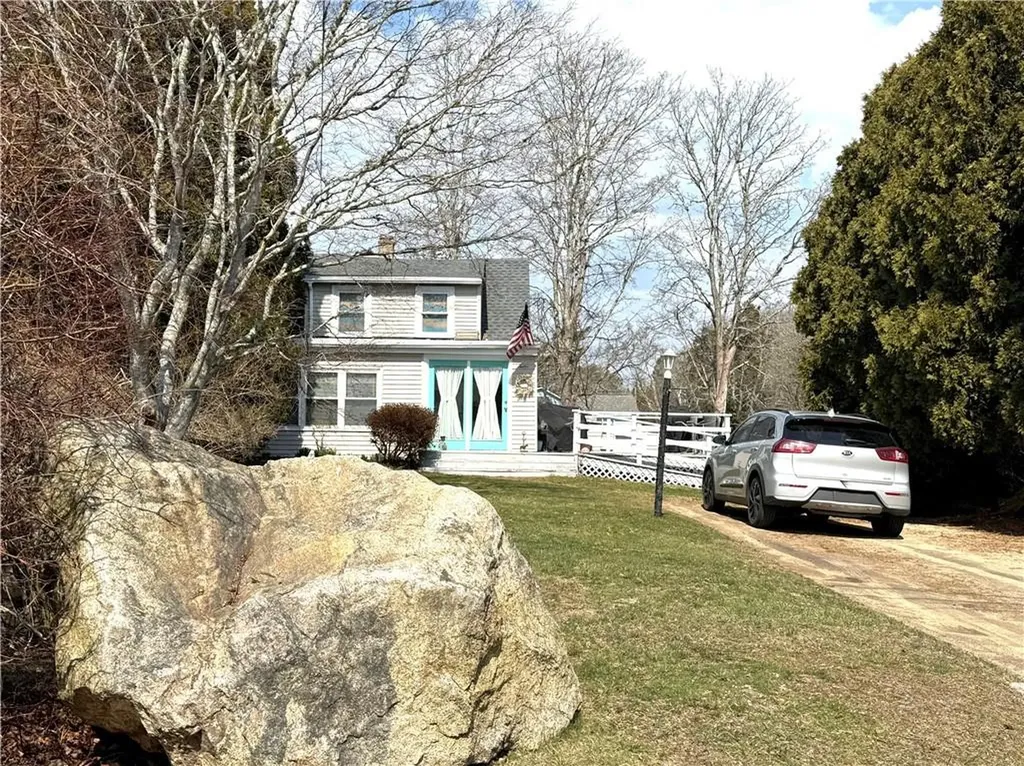 12 Allens Cove Road Charlestown RI 02813