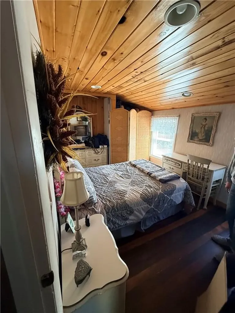 12 Allens Cove Road Charlestown RI 02813