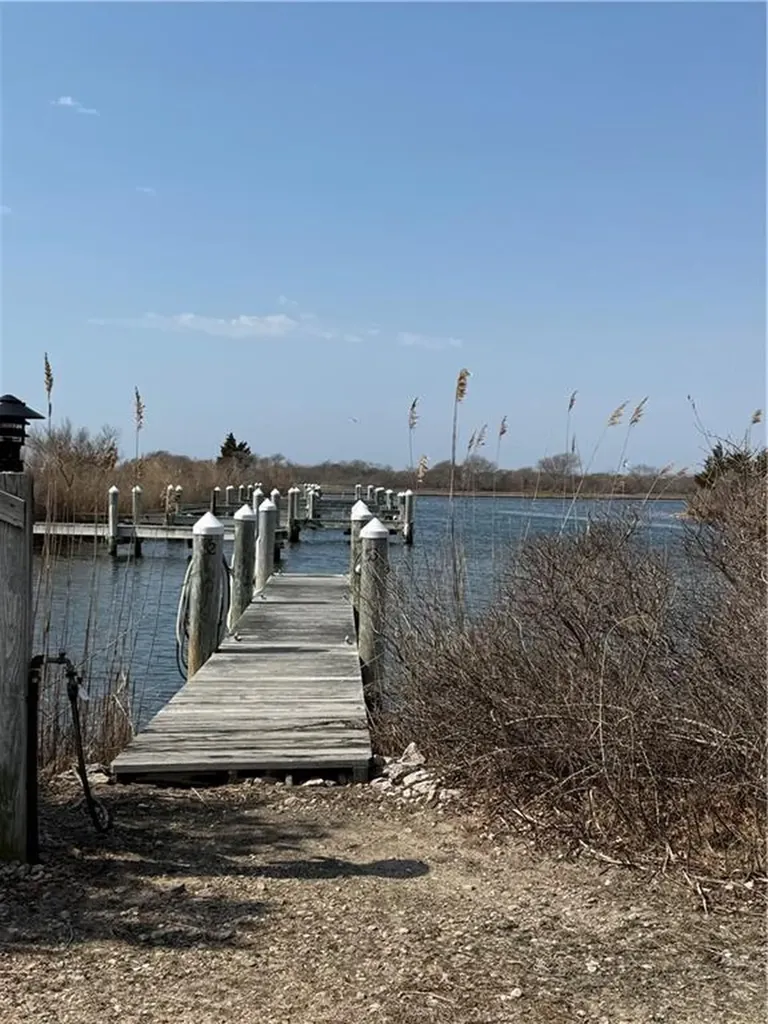12 Allens Cove Road Charlestown RI 02813