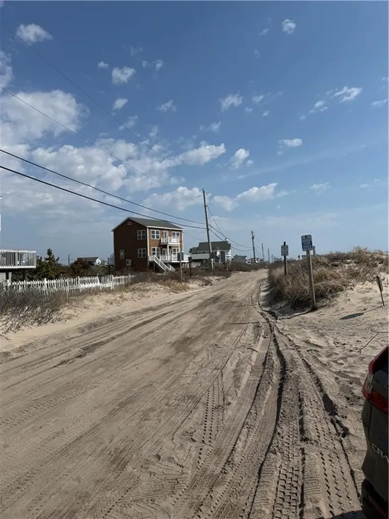 12 Allens Cove Road Charlestown RI 02813