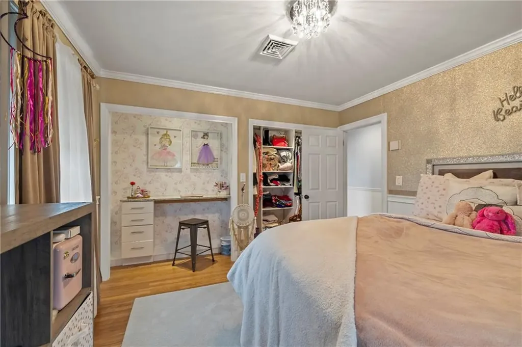 135 Meshanticut Valley Parkway Cranston RI 02920