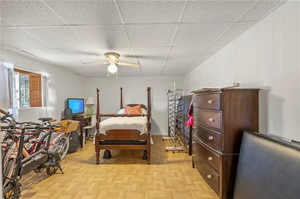 135 Meshanticut Valley Parkway Cranston RI 02920