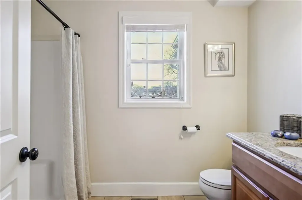 302 Pond Street South Kingstown RI 02879
