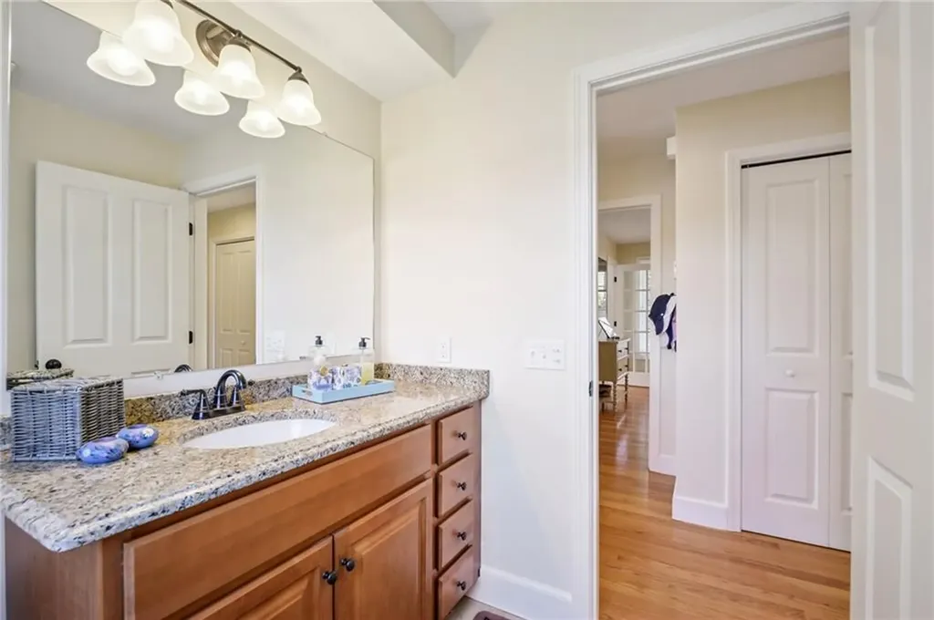 302 Pond Street South Kingstown RI 02879