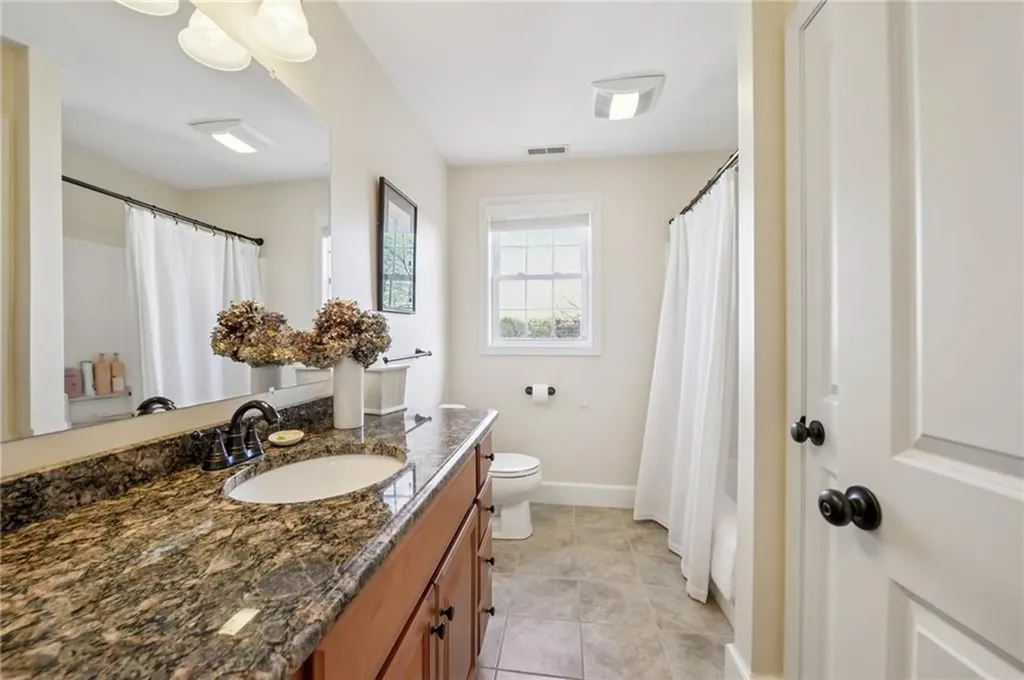 302 Pond Street South Kingstown RI 02879