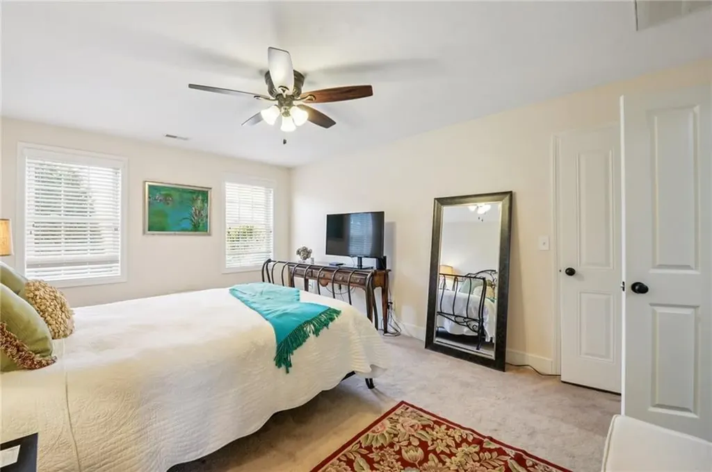 302 Pond Street South Kingstown RI 02879