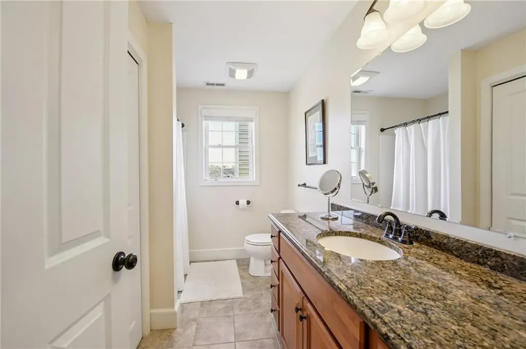 302 Pond Street South Kingstown RI 02879