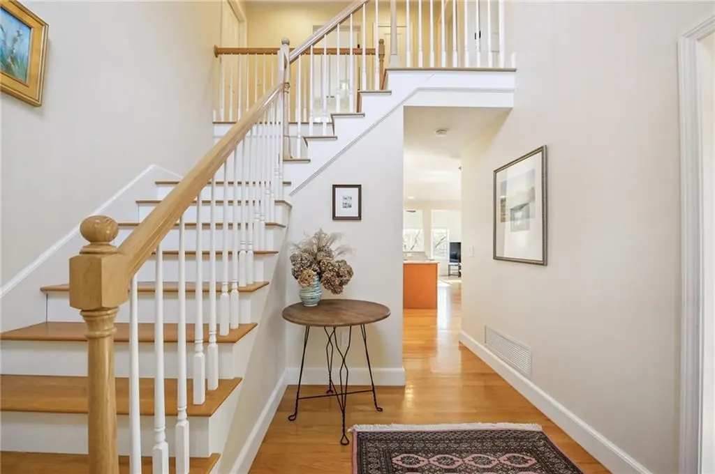 302 Pond Street South Kingstown RI 02879