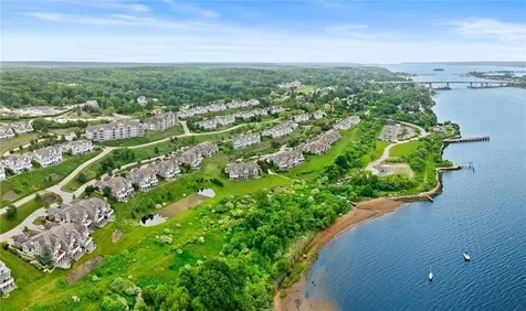 83 Waters Edge Street Tiverton RI 02878