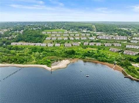 83 Waters Edge Street Tiverton RI 02878