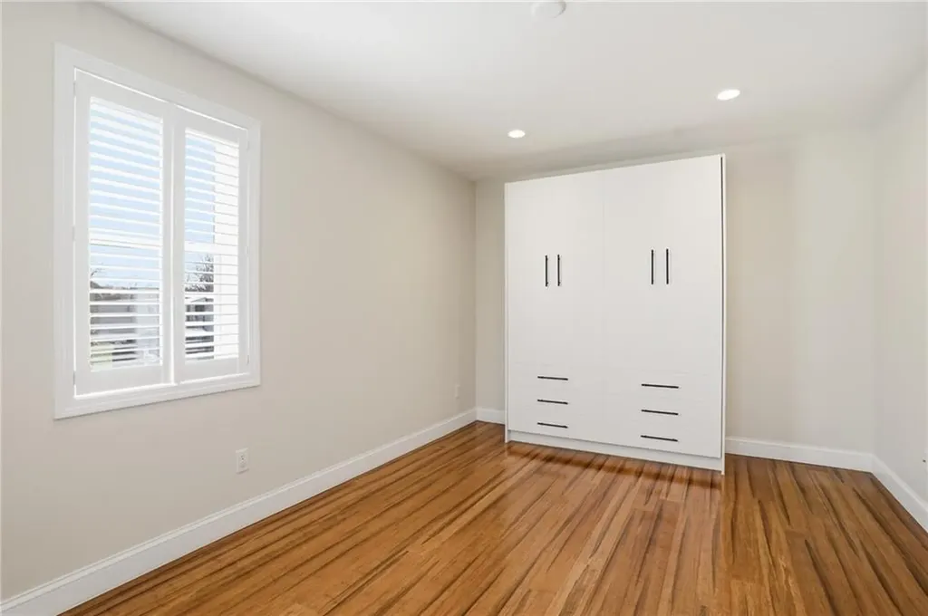 77 Walnut Street Portsmouth RI 02871