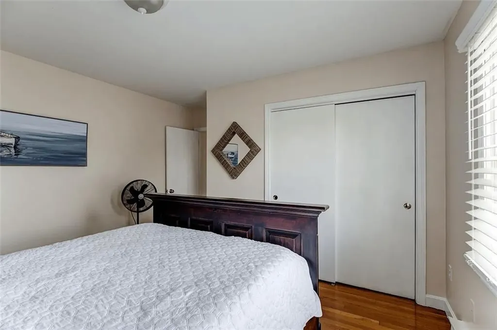 27 Thames Street Newport RI 02840