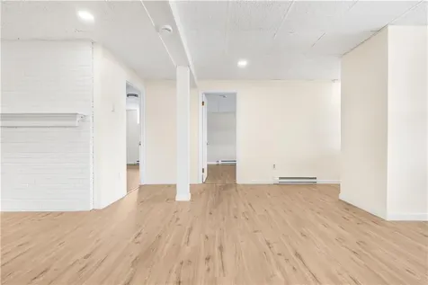 3421 Pawtucket Avenue East Providence RI 02915