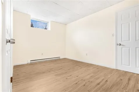 3421 Pawtucket Avenue East Providence RI 02915