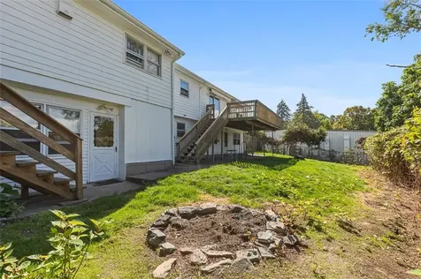 3421 Pawtucket Avenue East Providence RI 02915