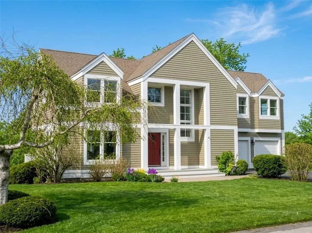 2 Overlook Drive Bristol RI 02809