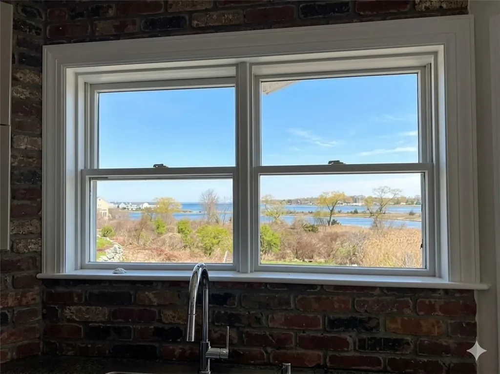2 Overlook Drive Bristol RI 02809