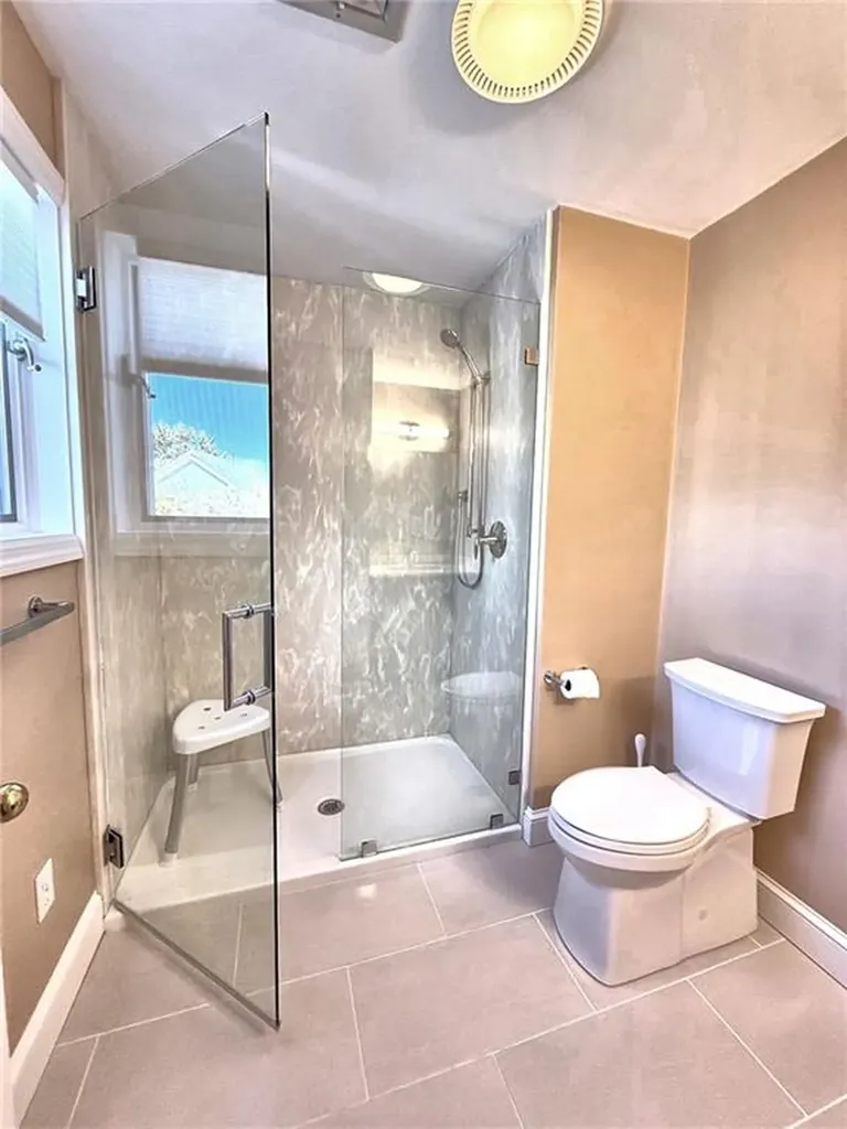 2 Overlook Drive Bristol RI 02809