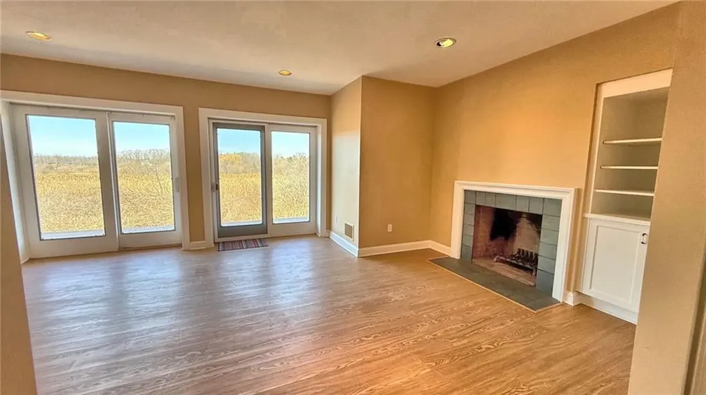 2 Overlook Drive Bristol RI 02809
