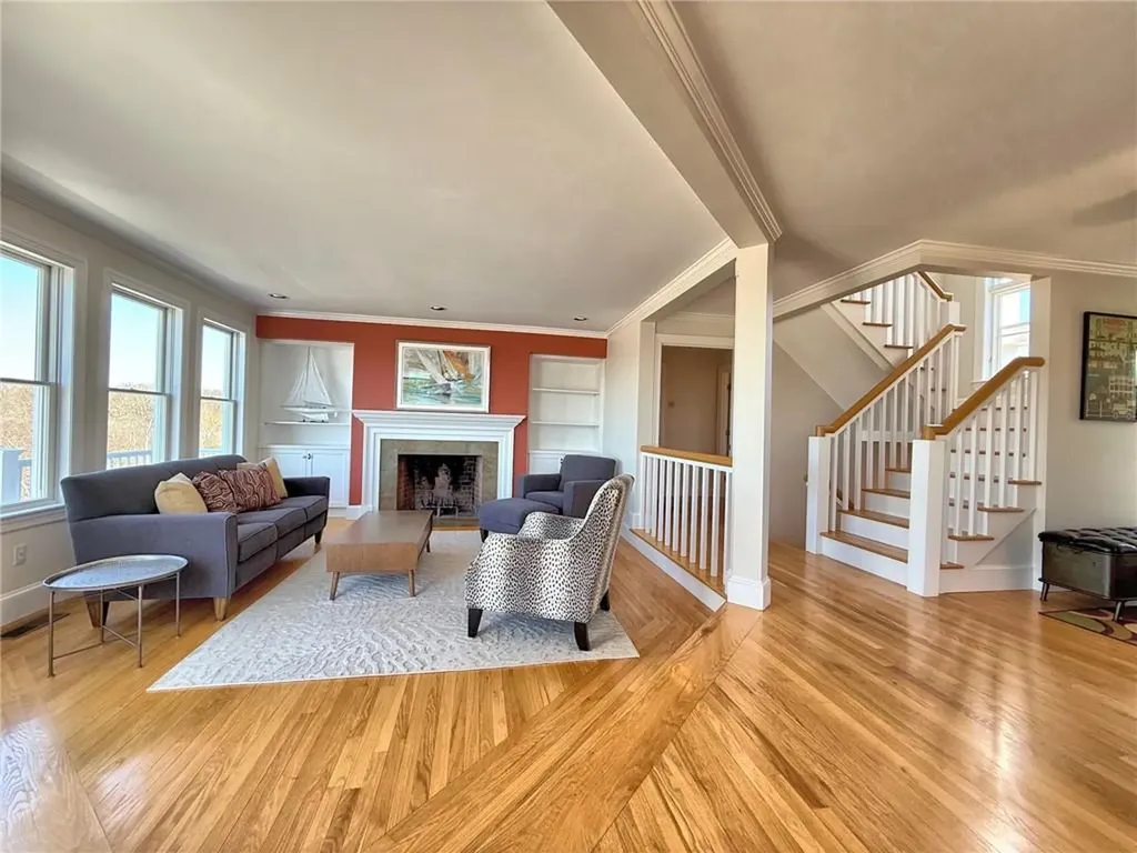 2 Overlook Drive Bristol RI 02809