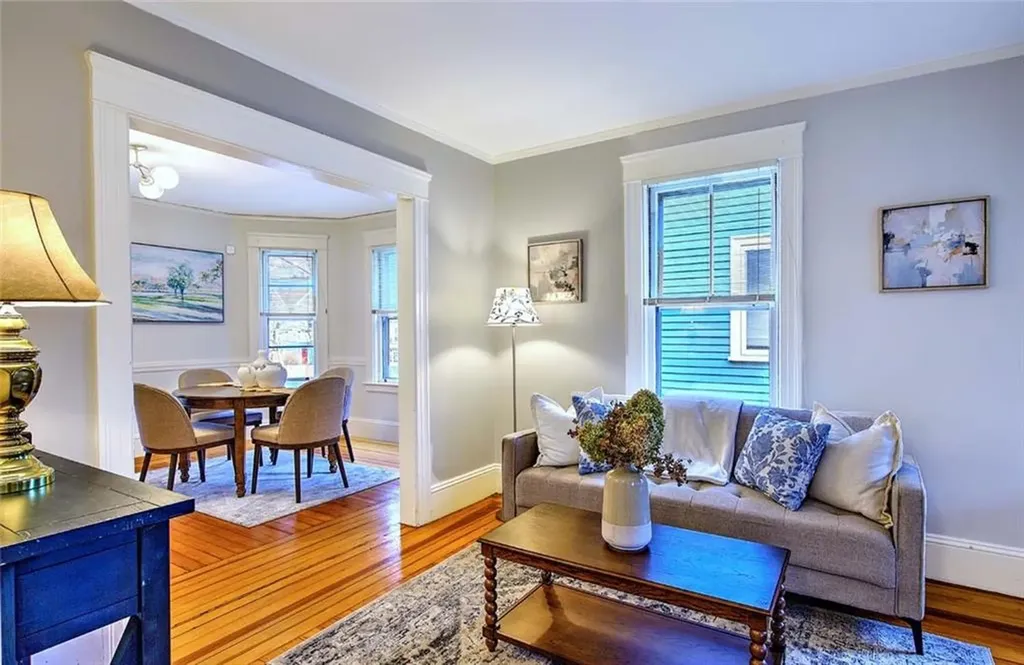 15 Firglade Avenue Providence RI 02906