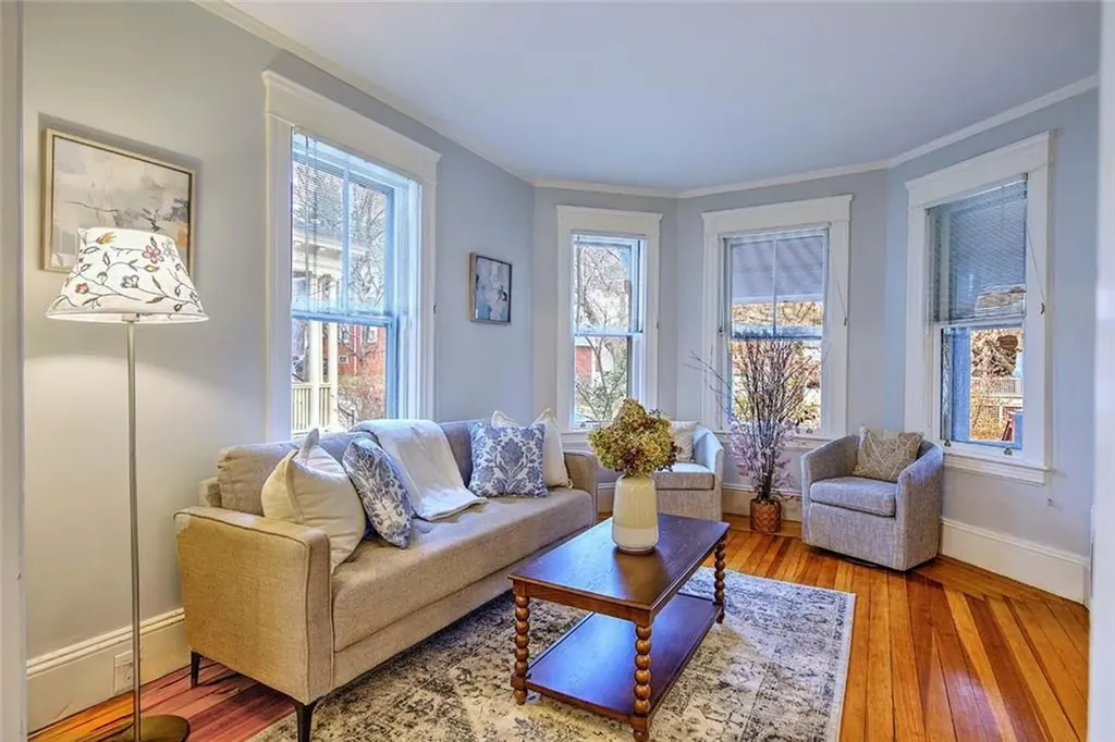 15 Firglade Avenue Providence RI 02906